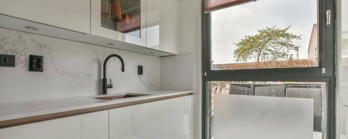 Heat and Humidity Affect Kitchen Cabinets